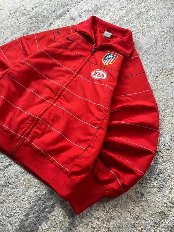 Vintage 2008-09 Nike Atlético Madrid Jaqueta de Treino Vermelha Cinza com Zíper Tamanho P – photo 2